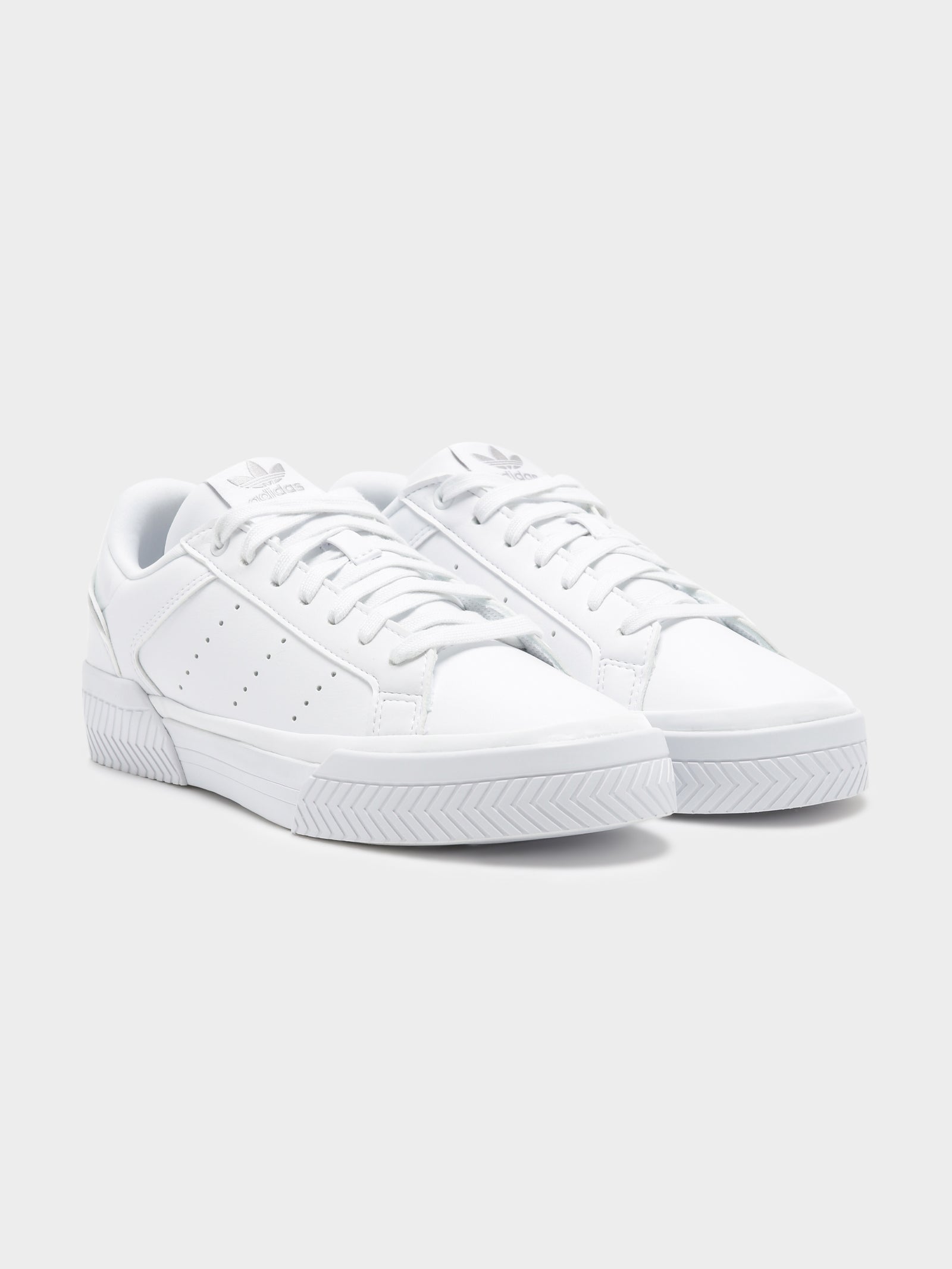 Womens Court Tourino Sneakers in White