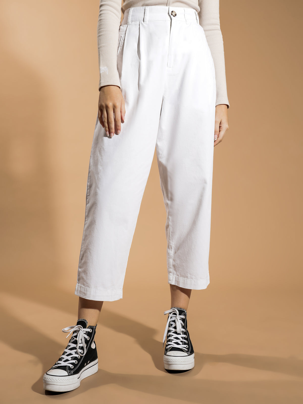 Stussy Brentwood Pleated Crop Pants in White | White