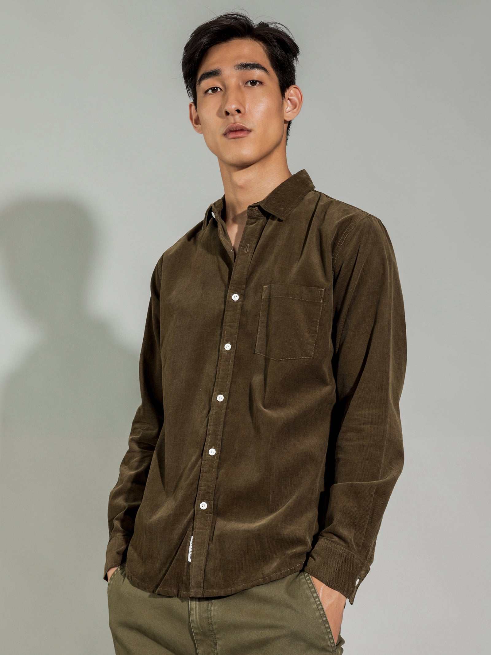 Miguel Corduroy Long Sleeve Shirt in Fern Green