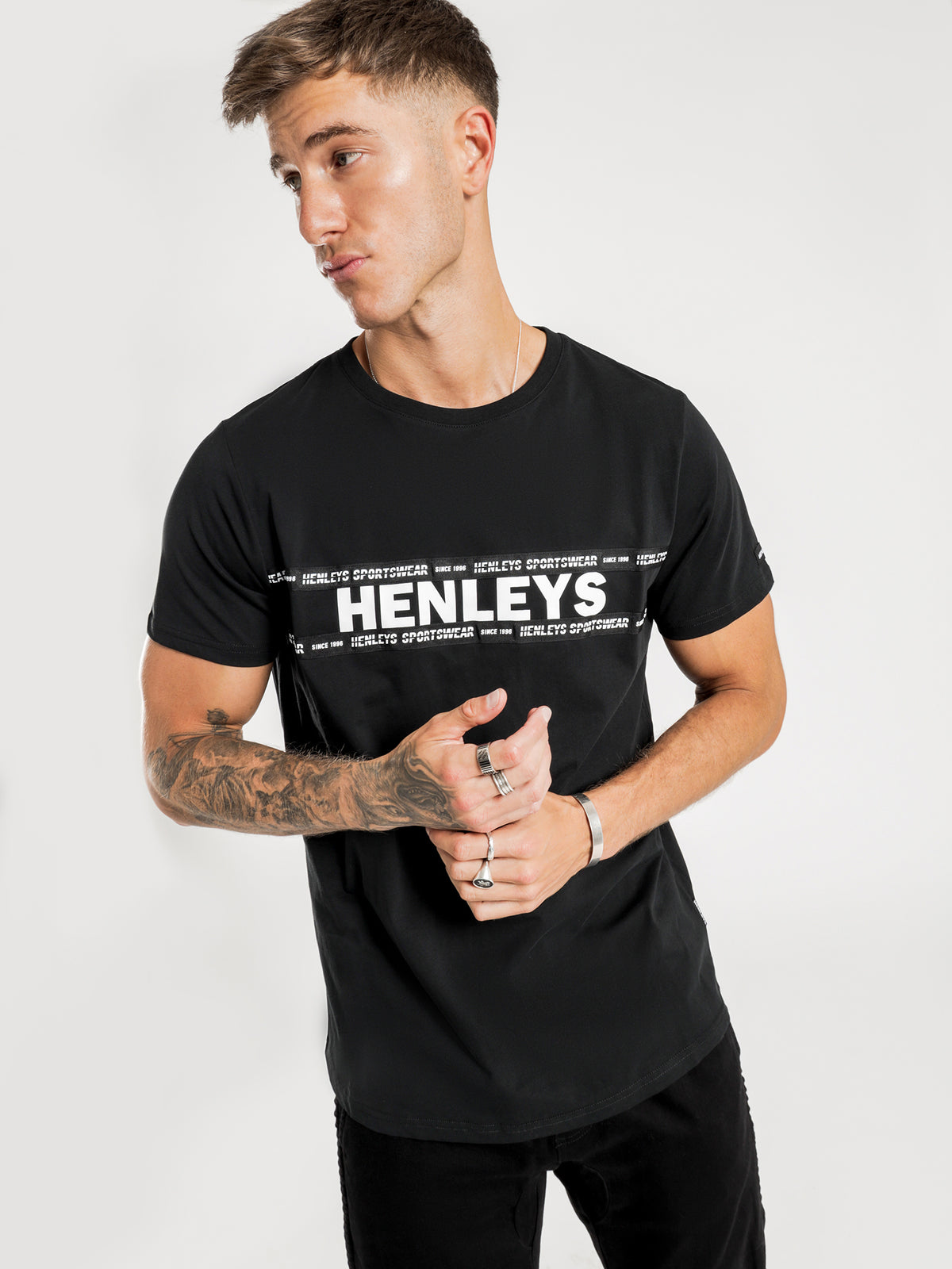 Henleys Marsh T-Shirt in Black | Black