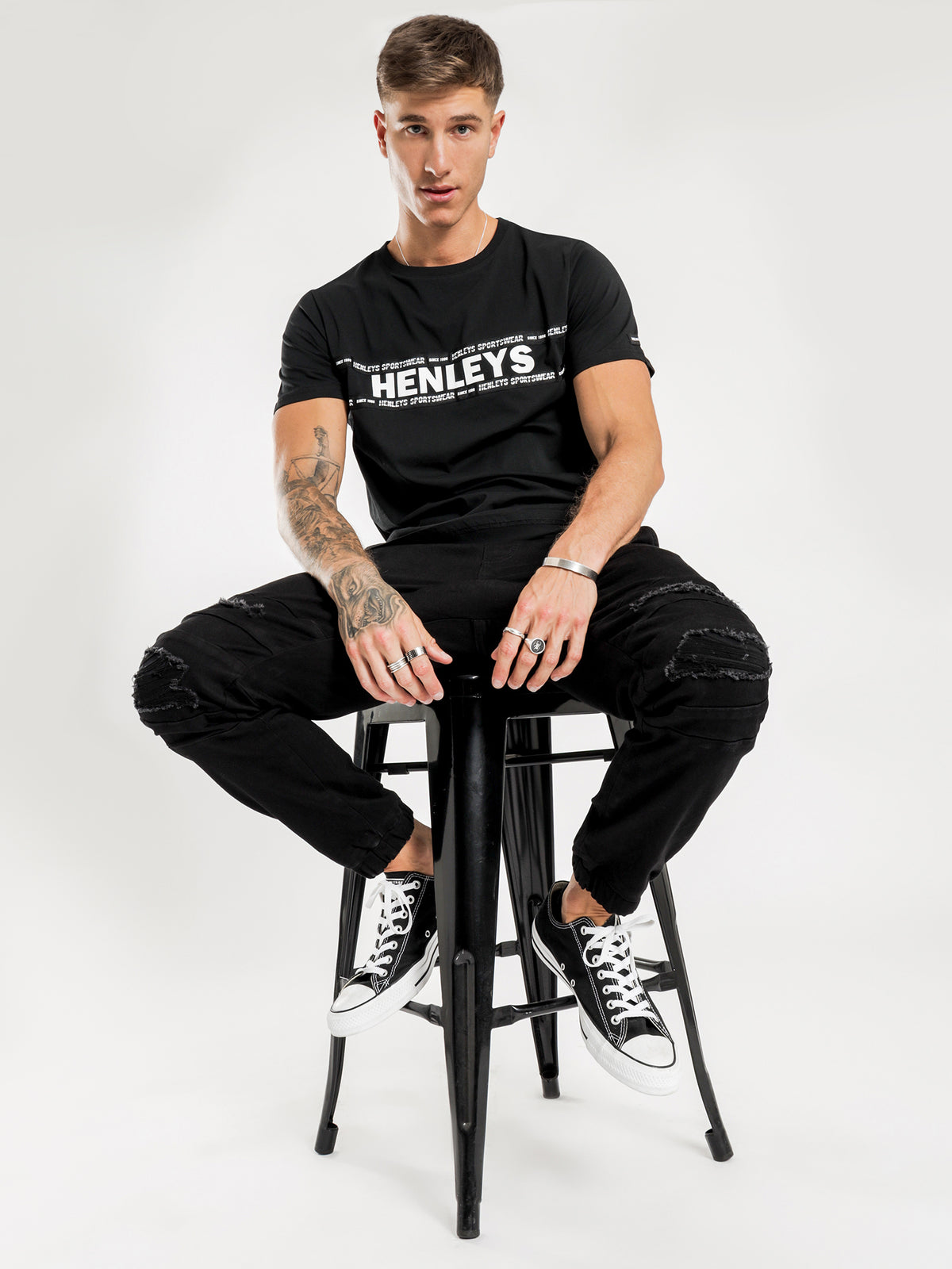 Henleys Marsh T-Shirt in Black | Black