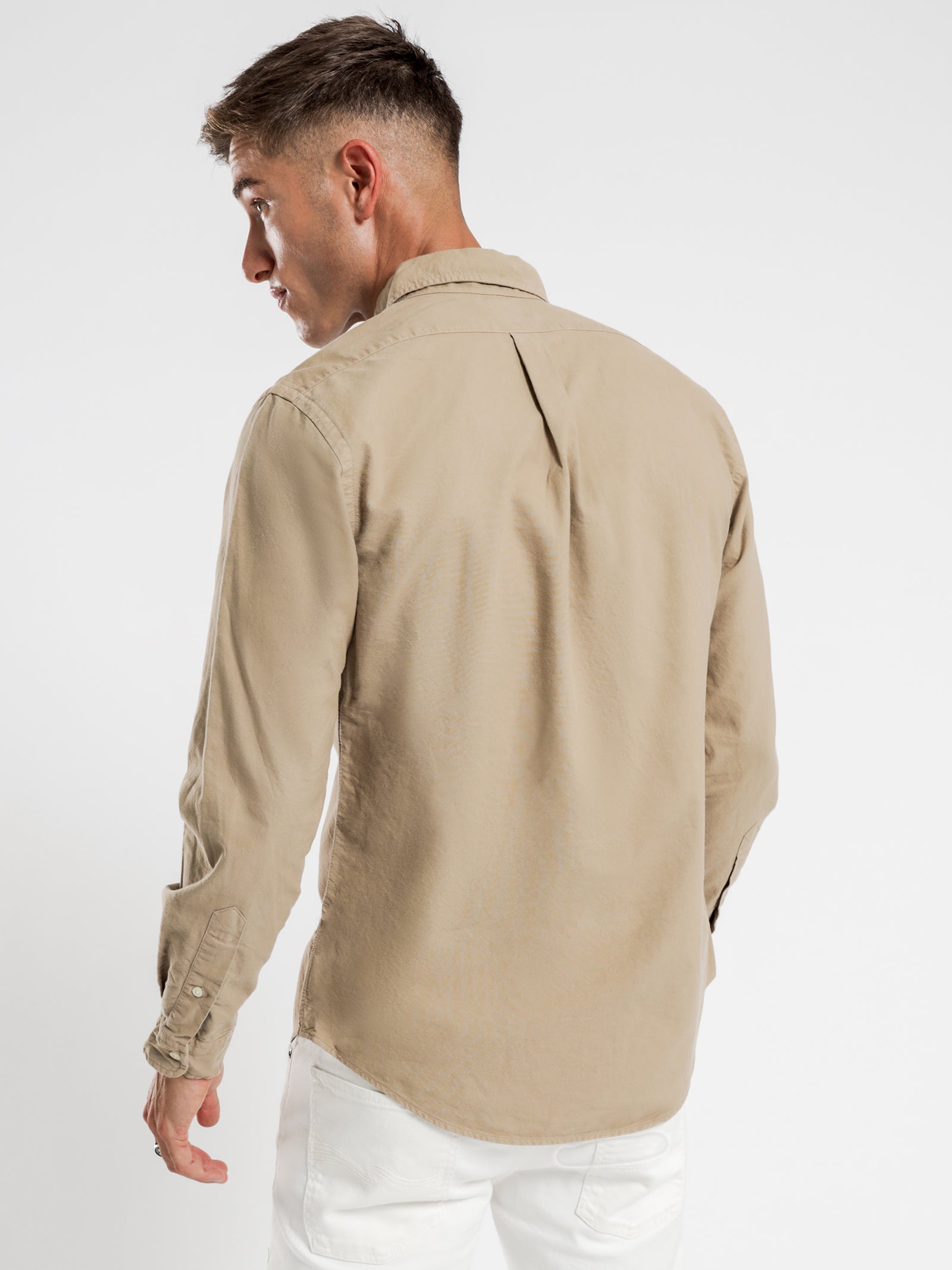 Slim-Fit Oxford Long Sleeve Shirt in Tan