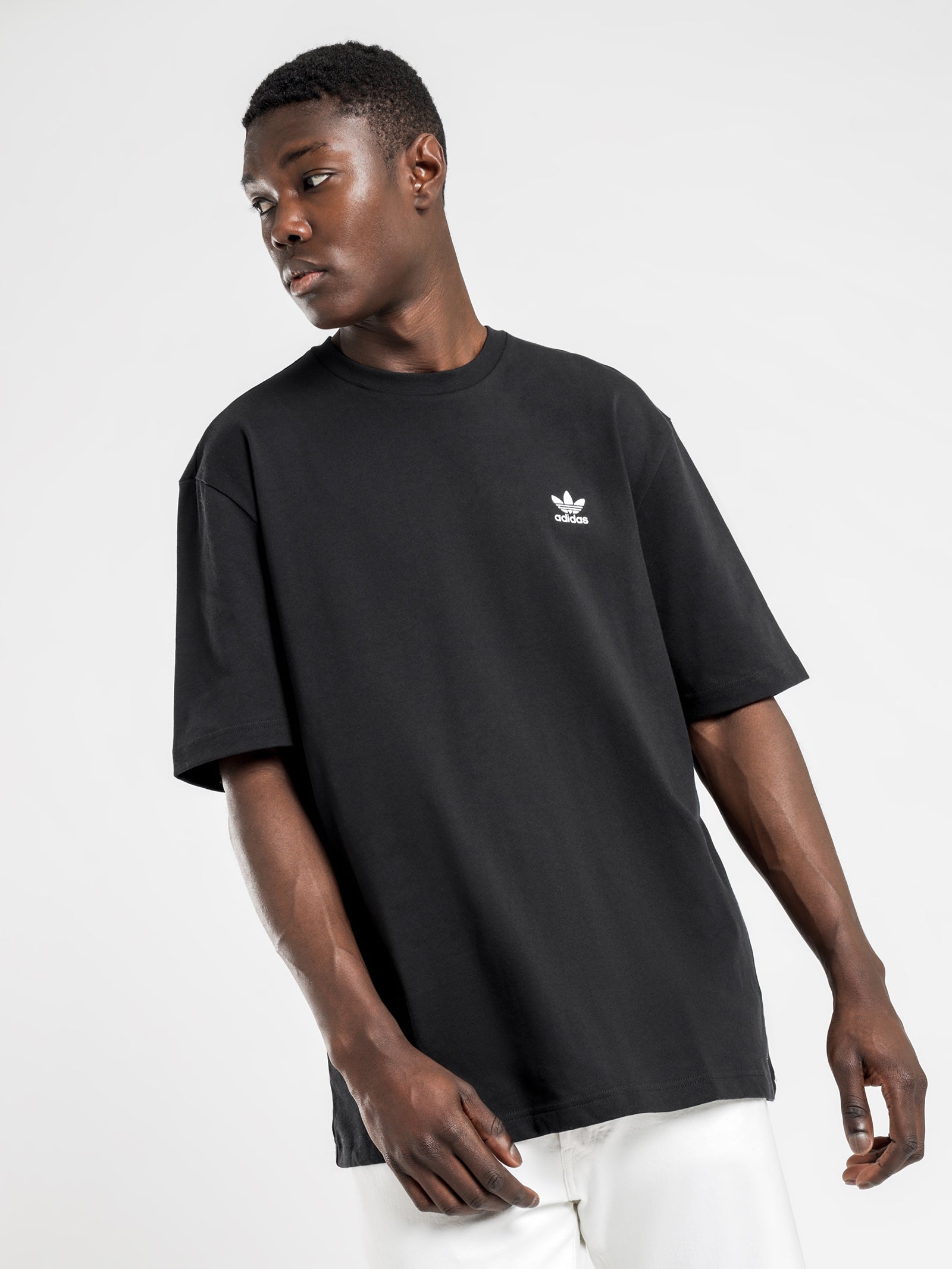 Trefoil Boxy Logo T-Shirt in Black