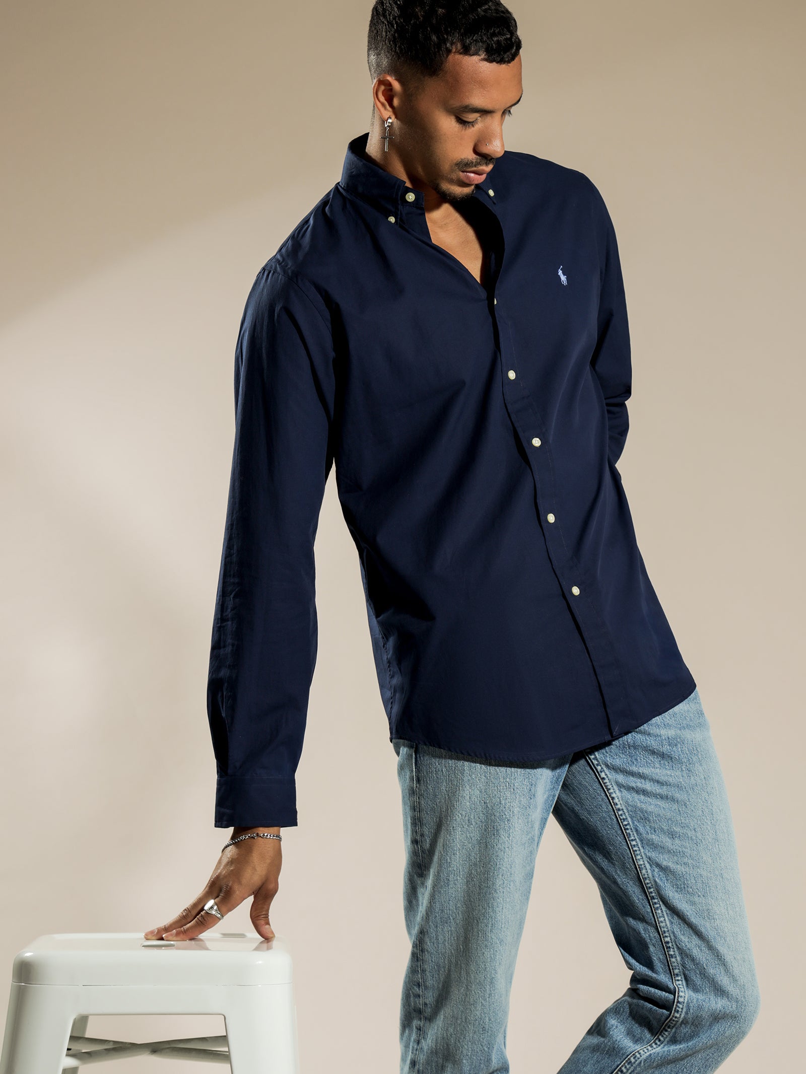 Comfort Fit Natural Stretch Poplin Shirt in Navy