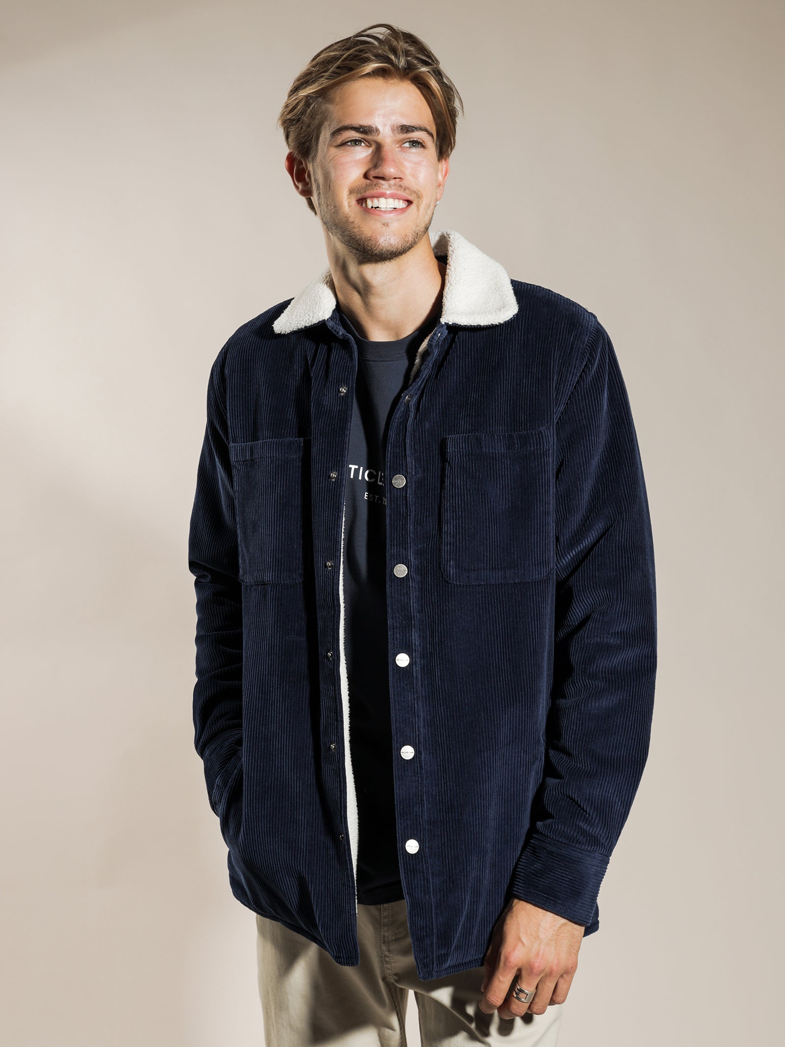 Sawyer Corduroy Sherpa Jacket in Navy