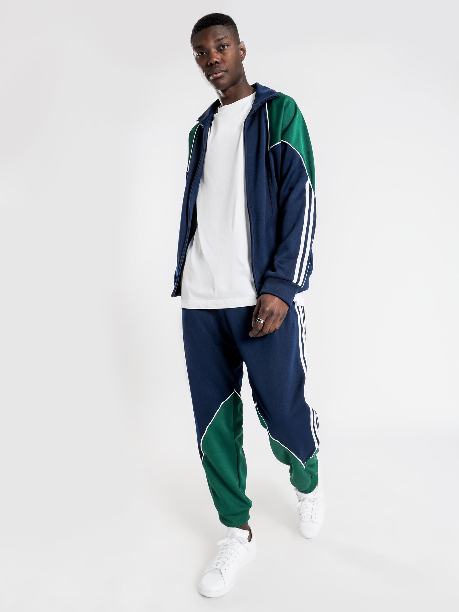 Dark green on sale adidas track jacket