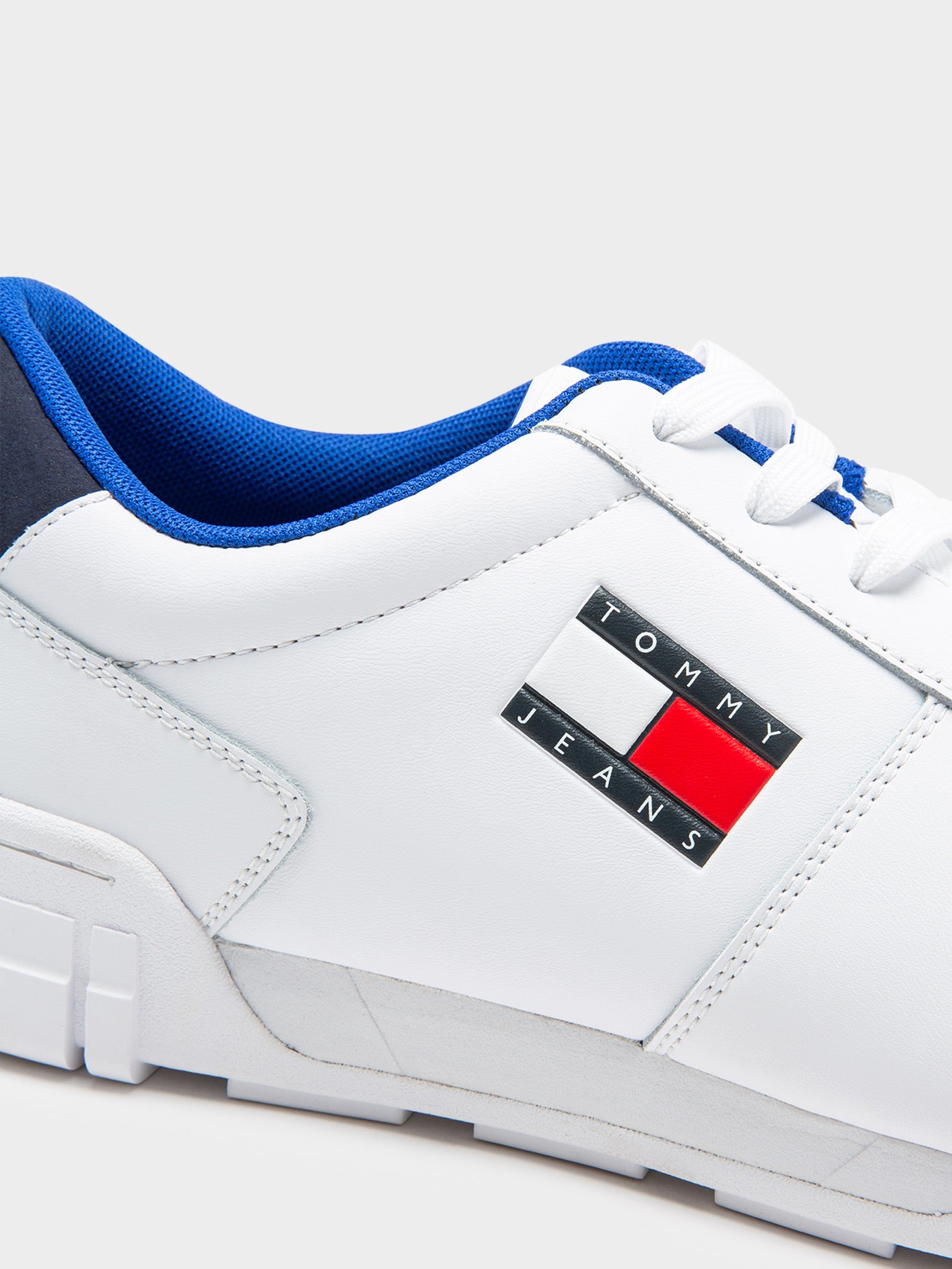 Mens Retro Leather Cupsole Trainers in White Blue