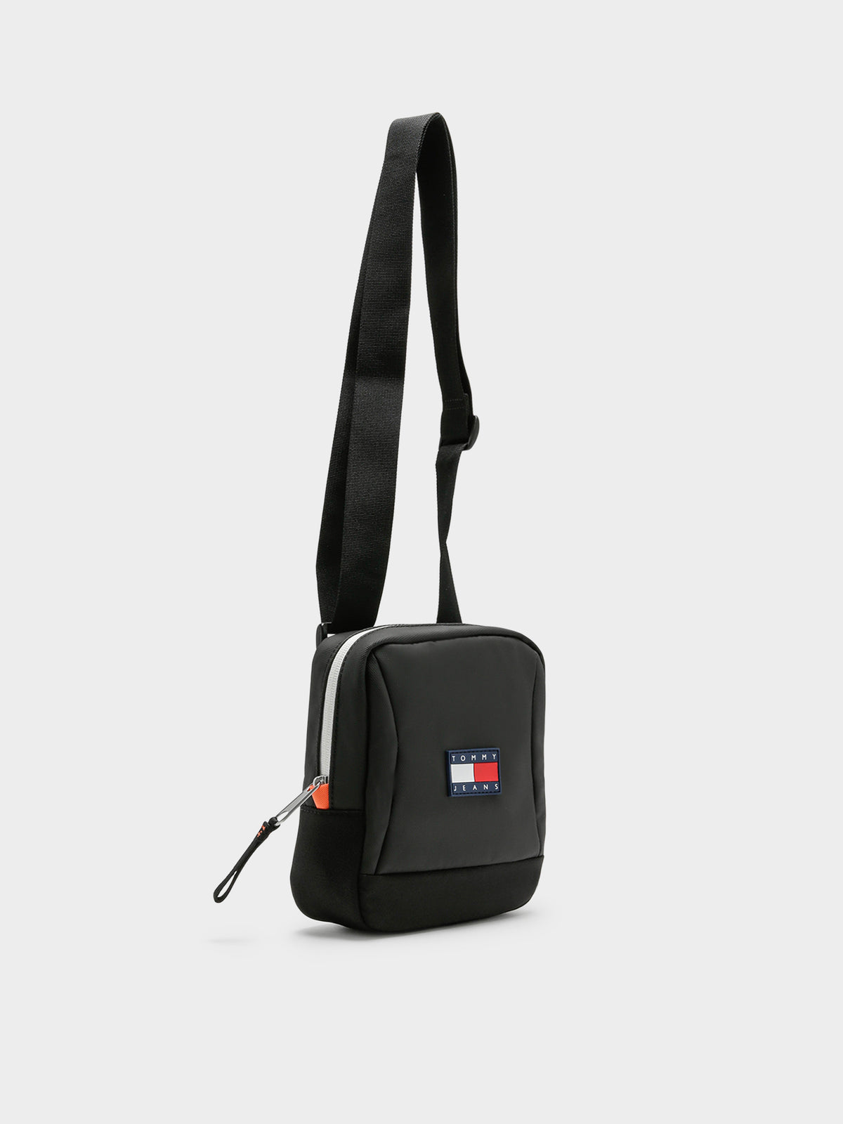 Tommy Hilfiger Logo Reporter Bag in Black | Black