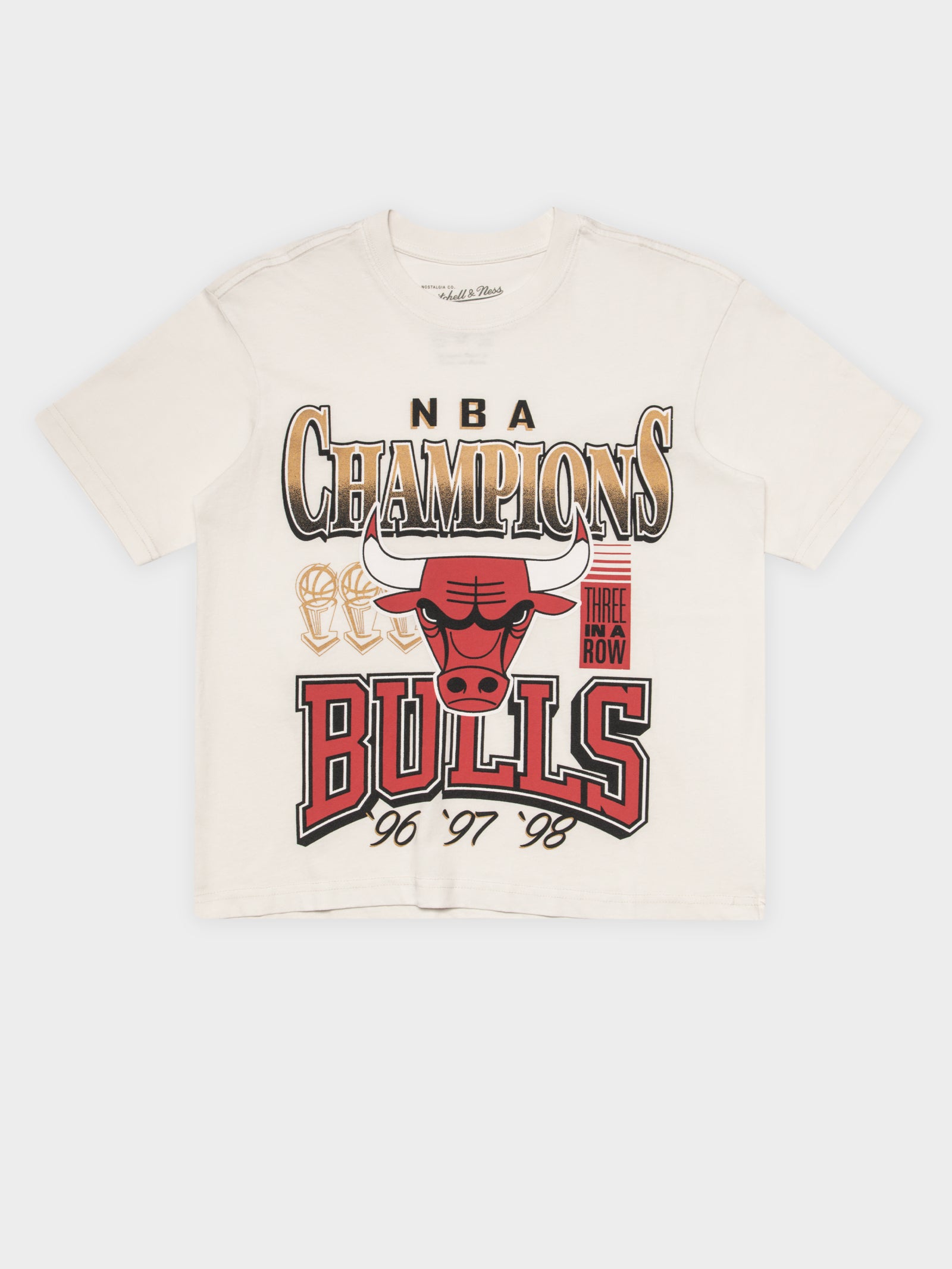 NBA Champs Chicago Bulls T-Shirt in Vintage White - Glue Store