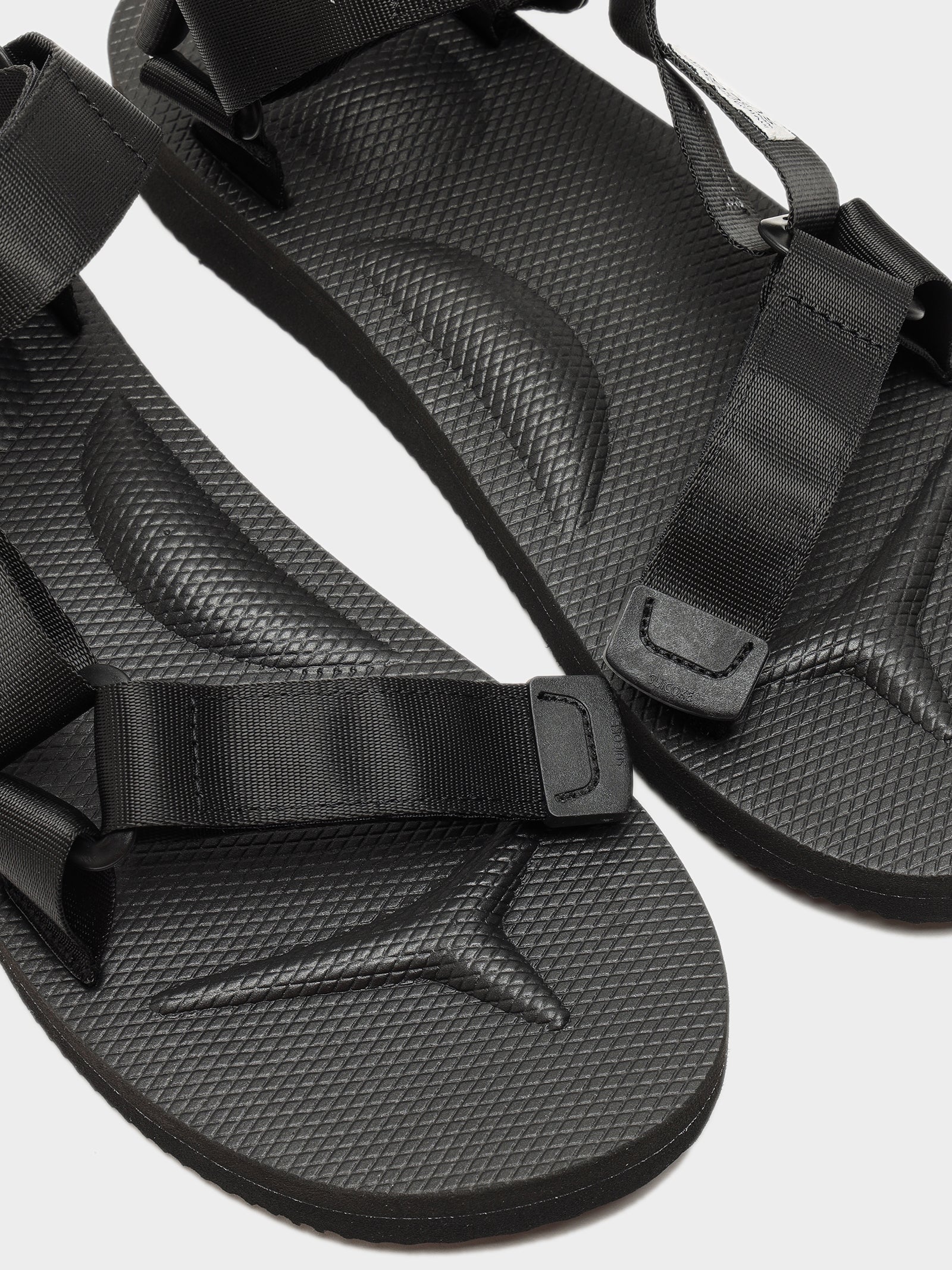 Unisex Depa Sandal in Black