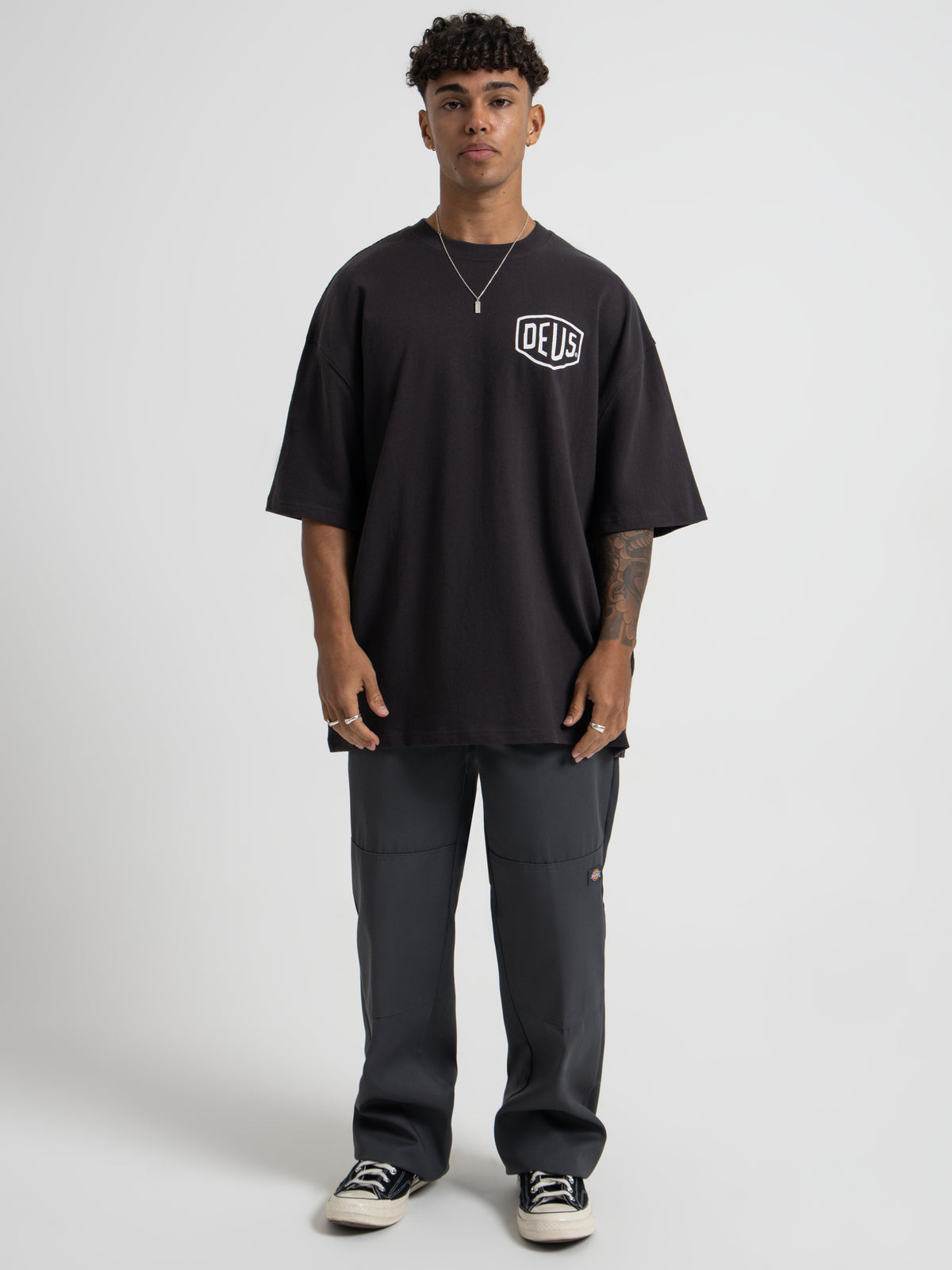 Deus Seoul T-Shirt in Anthracite | Anthracite