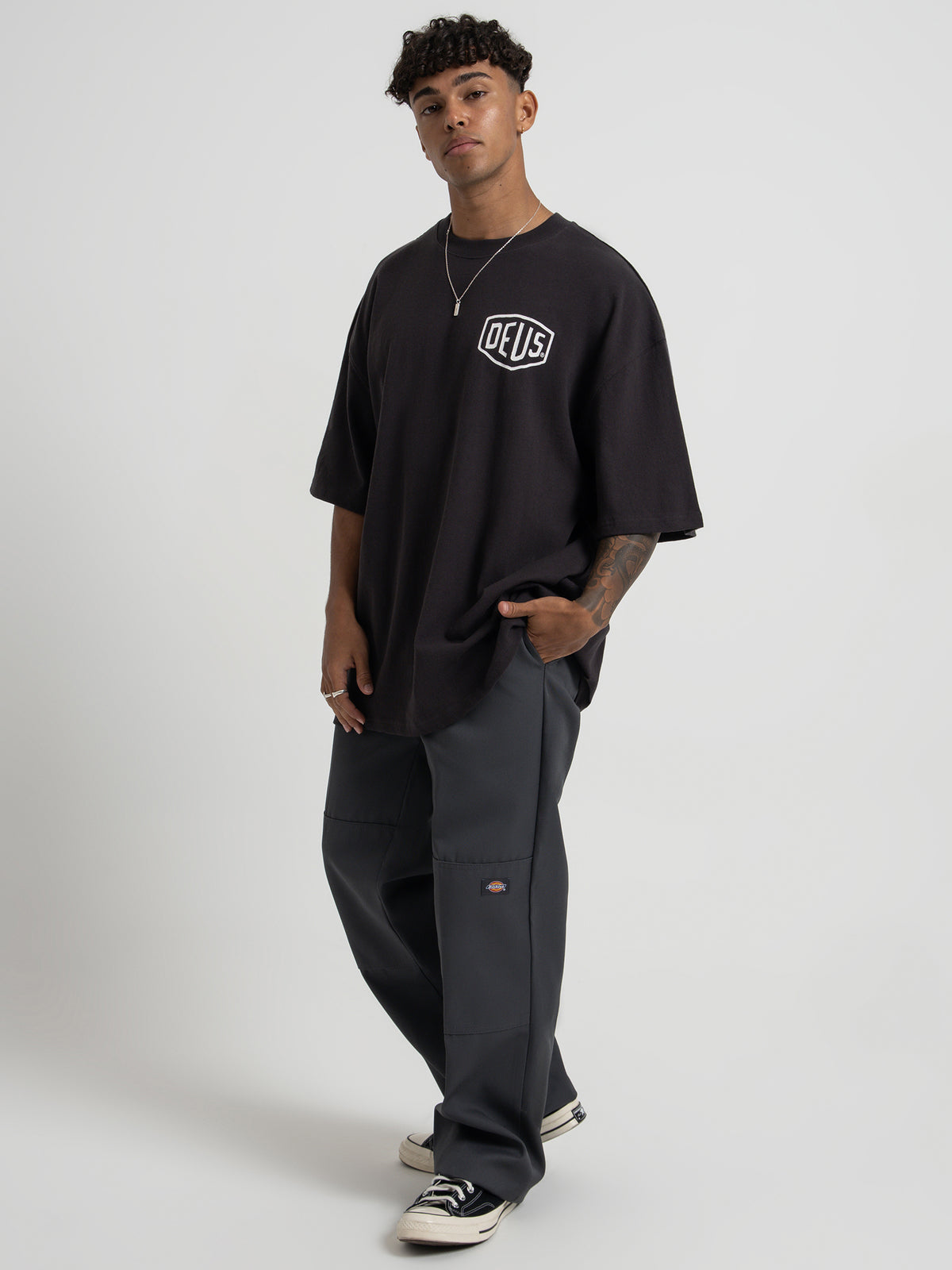 Deus Seoul T-Shirt in Anthracite | Anthracite