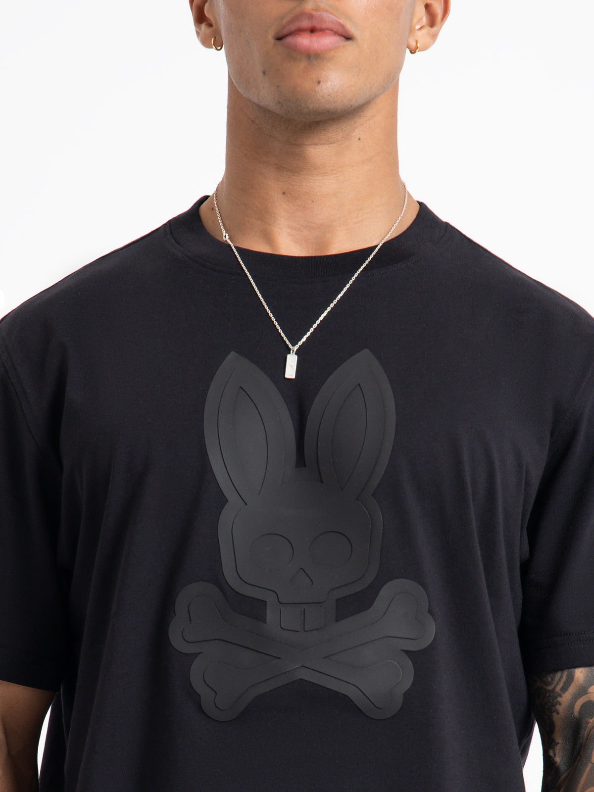 Psycho Bunny Inc Damon Graphic T-Shirt in Black | 001 Black