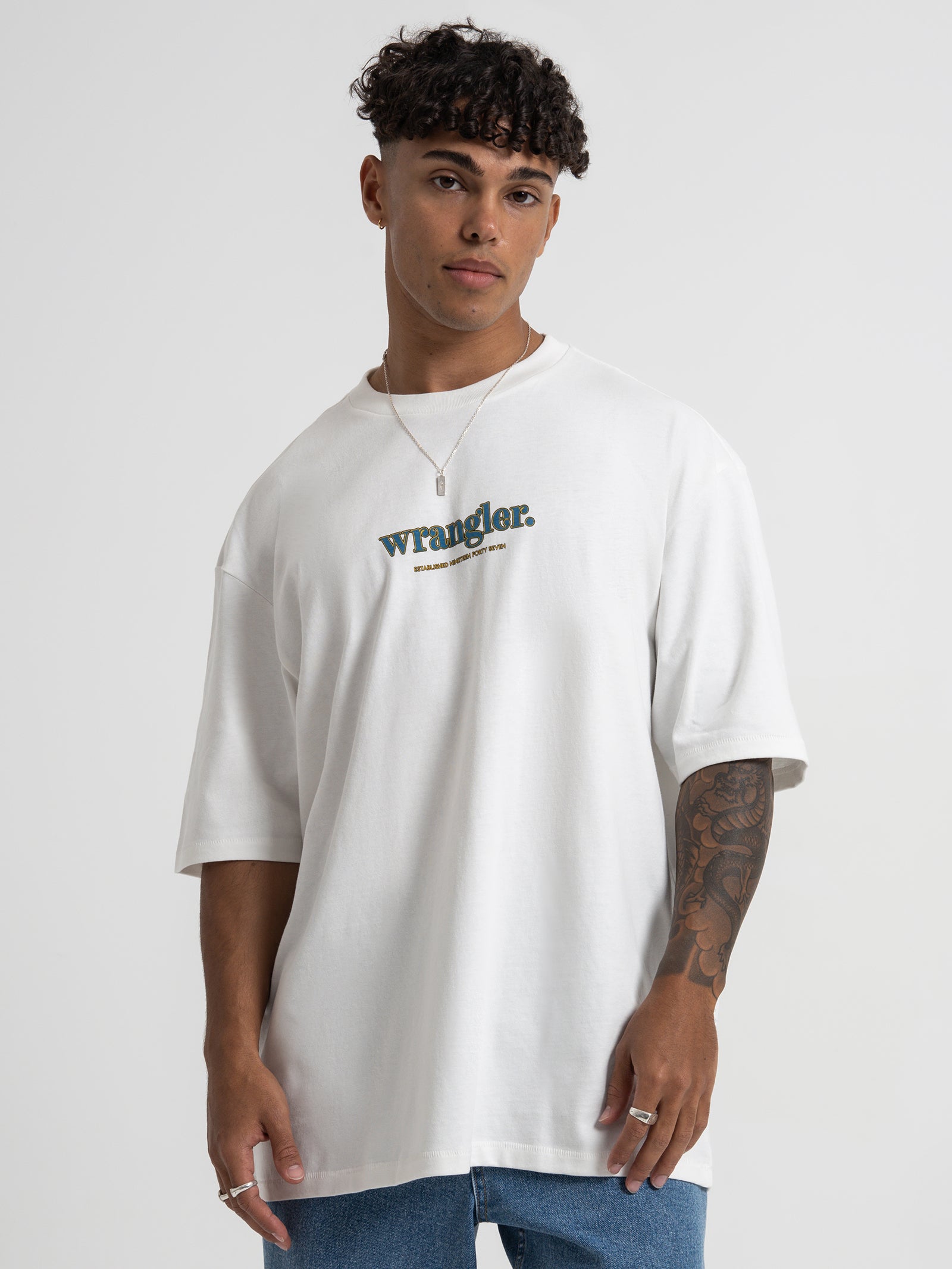 Wrangler Core Serif Baggy T-Shirt in Vintage White | Glue Store