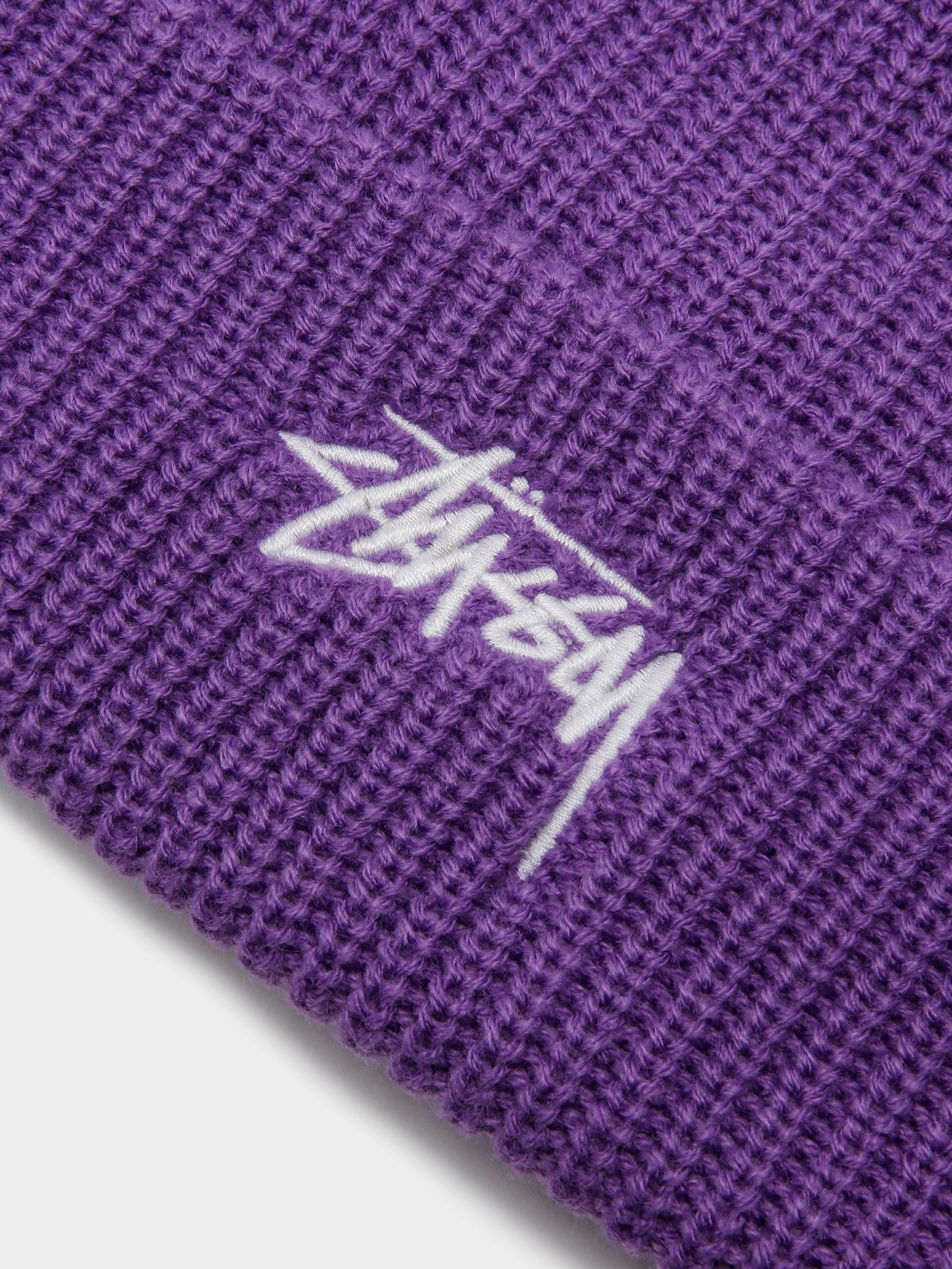 Stock Cuff Beanie in Grape