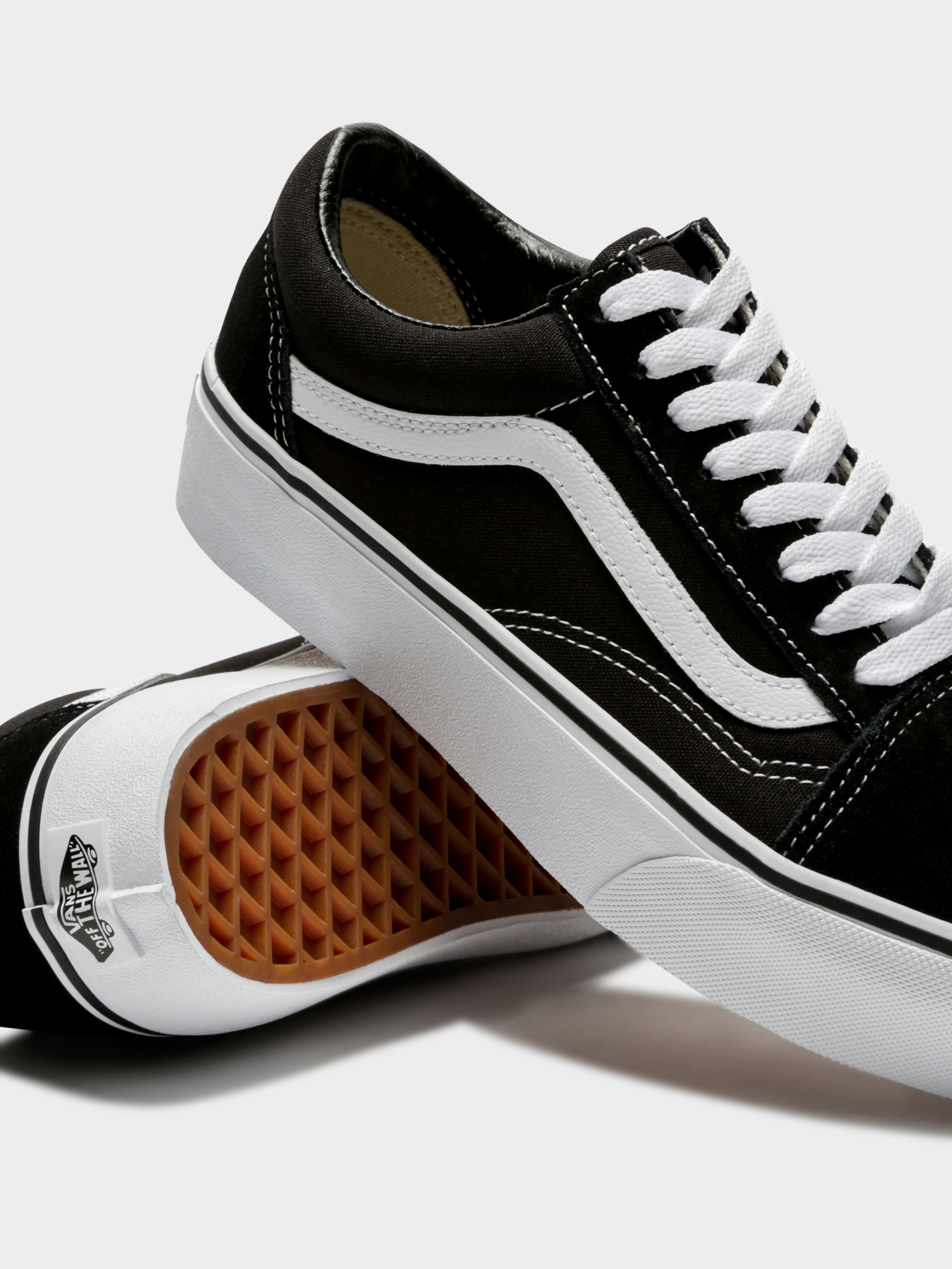 Womens Old Skool Platform Sneakers in Black & White