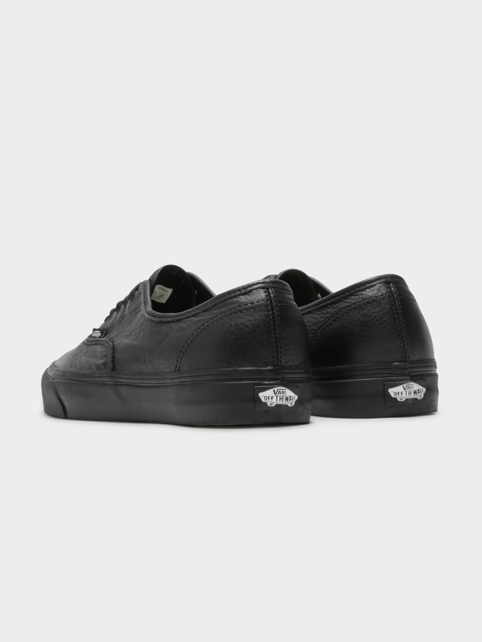 Unisex Authentic Leather Sneakers in Black - Glue Store