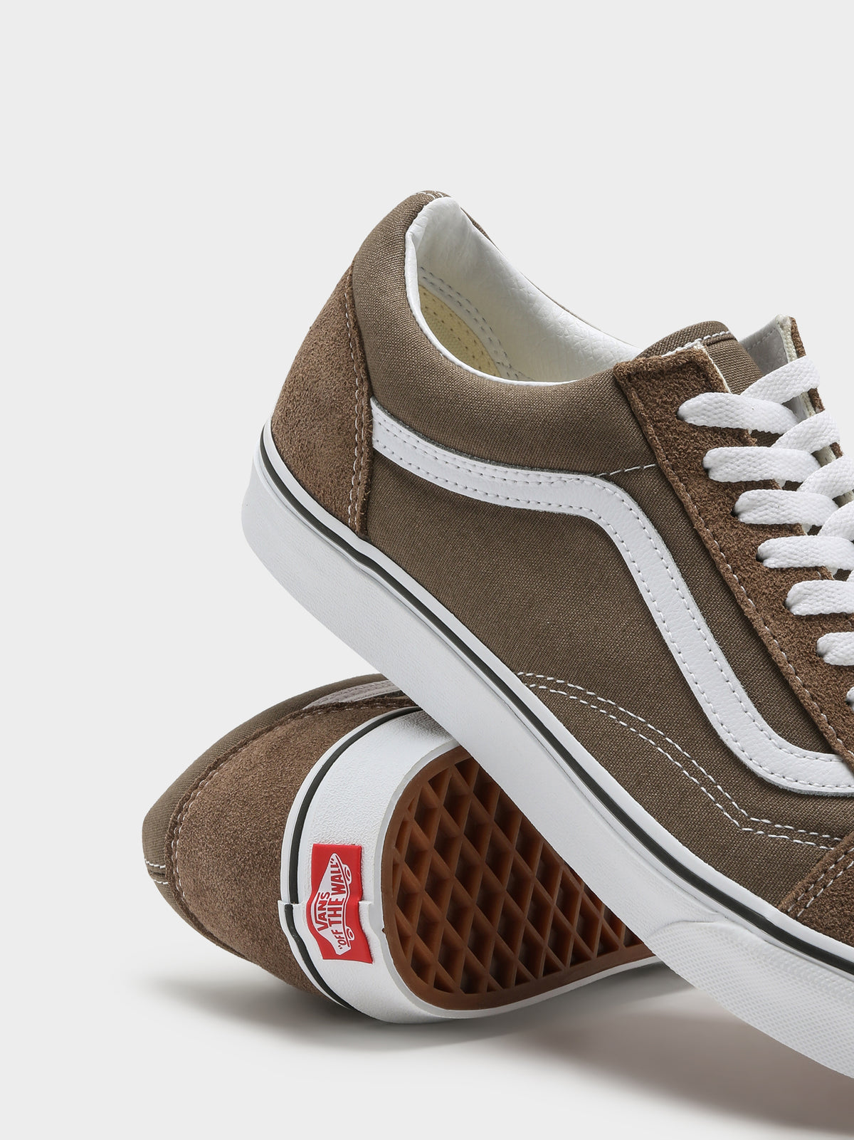 Vans Unisex Old Skool Color Theory Sneakers in Walnut Glue Store