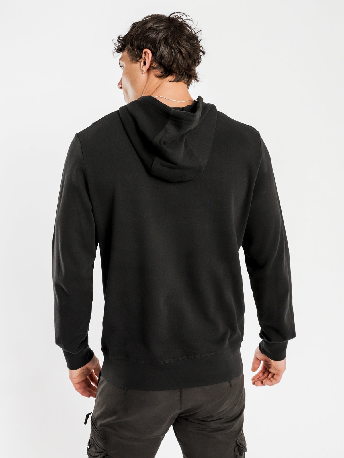 Henleys Castro Hoodie in Black | Black